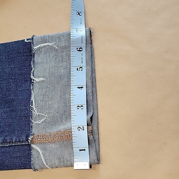 Loft Size 26/2 Curvy Straigh Blue Jeans, Wide Cuff - Picture 9 of 13